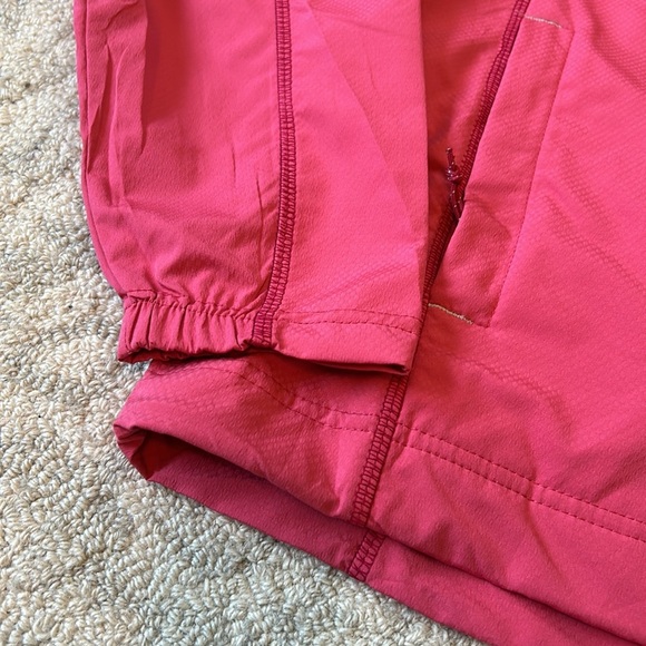 Woman’s Avalanche Pink Jacket Medium - Picture 4 of 7